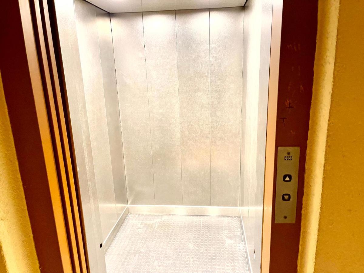 Schiller Apartment Мюнхен Екстериор снимка